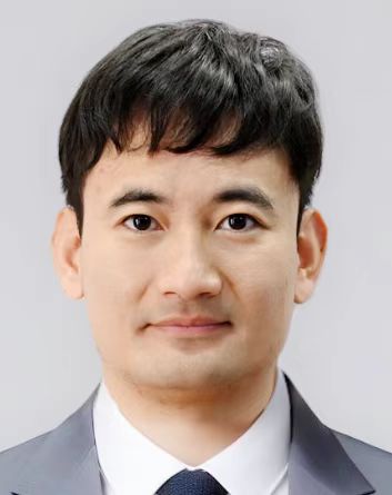 薛常永 党组成员、副主任